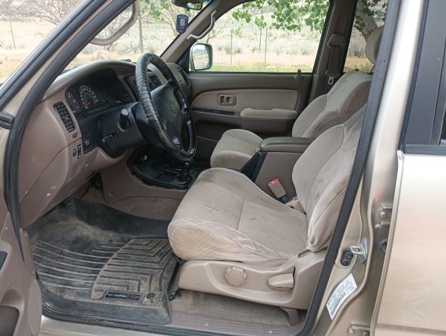2001 4RUNNER (5).jpg